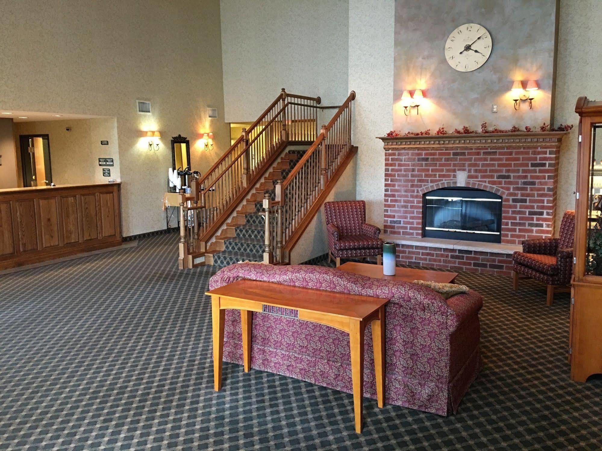 Americinn By Wyndham Fulton Clinton Esterno foto
