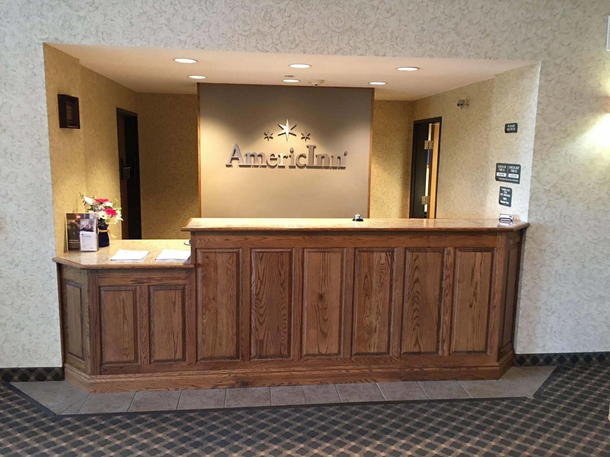 Americinn By Wyndham Fulton Clinton Esterno foto